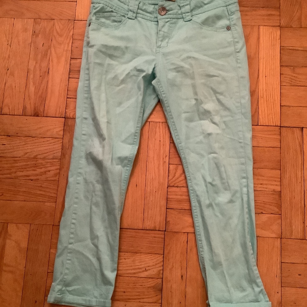 Democracy light pants. Mint green size 6